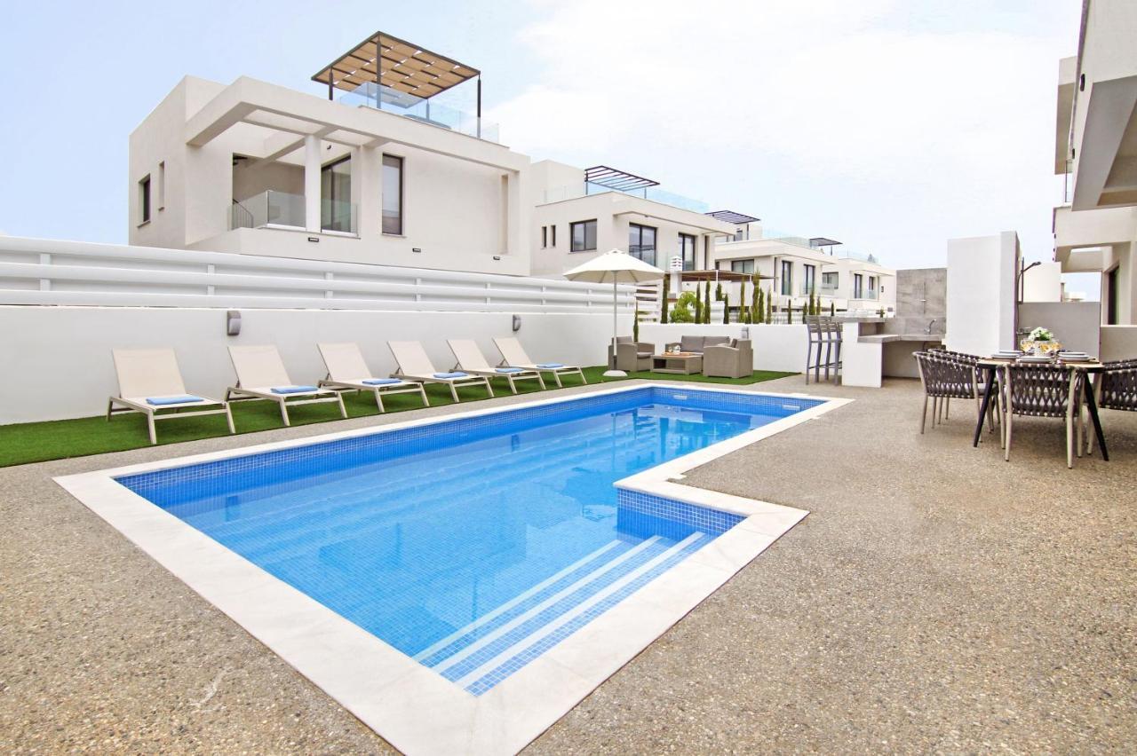 Villa Queen Alexandra Protaras Exterior photo